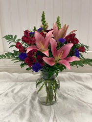 Romantique Bouquet From Rogue River Florist, Grant's Pass Flower Delivery