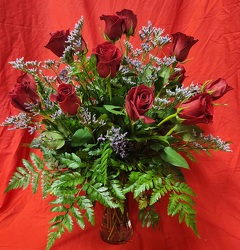 18 Red Roses From Rogue River Florist, Grant's Pass Flower Delivery